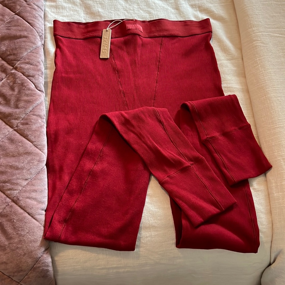 Skims ribbed cotton lounge pants.